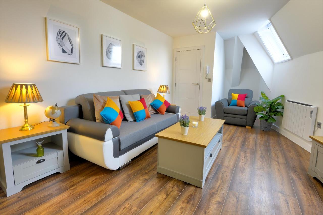 Diamond Apartment